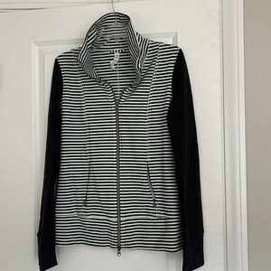 LuluLemon Zip Yoga Jacket Mint Green & Black SZ 8